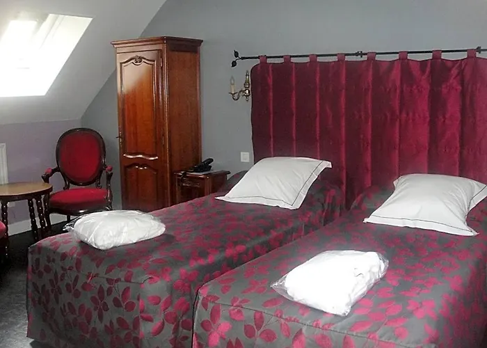 Logis Hotel Restaurant De L'Ecu