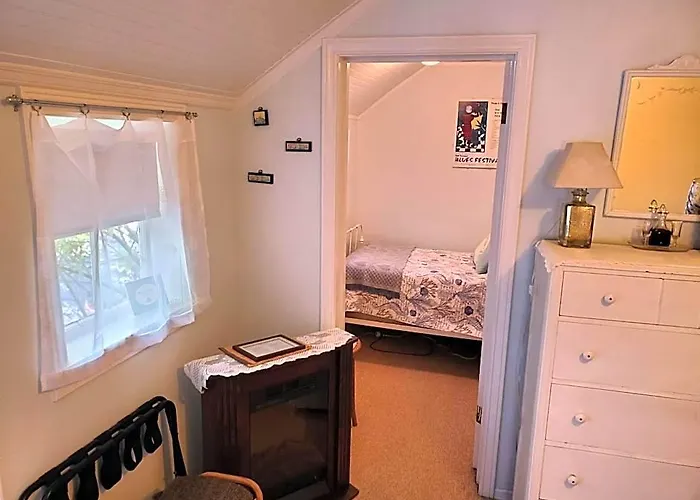 Bay Cottage