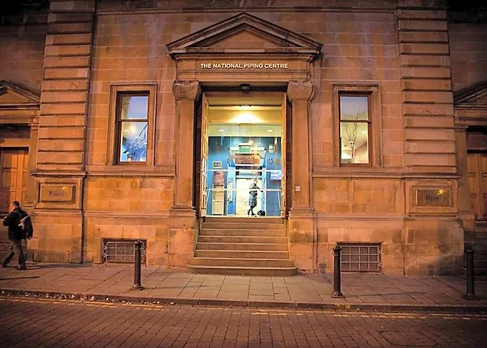 The Pipers' Tryst Hotel