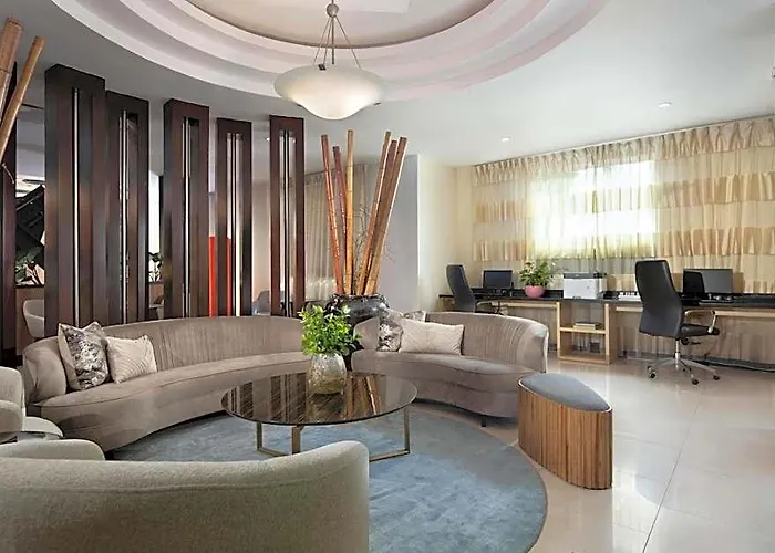 Hodelpa Garden Court