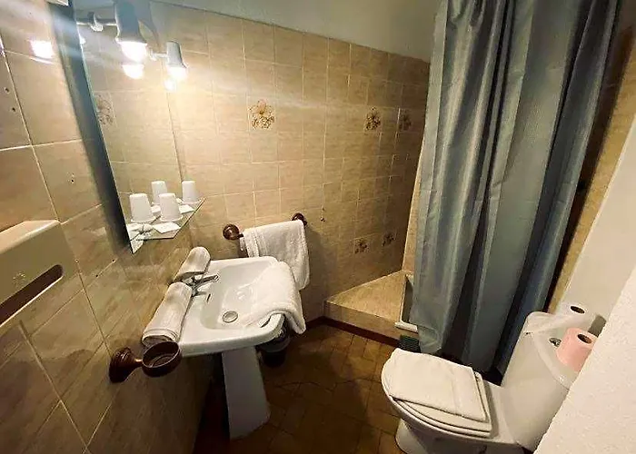 Hotel Restaurant Le Saint Gillois