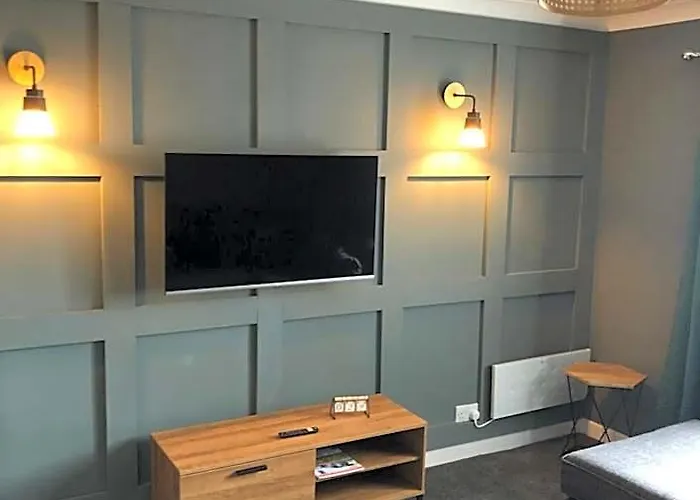 Sinclair Bay Apartments