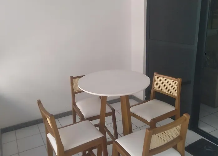 apartamento em edifício de frente para o mar na praia do morro Guarapari