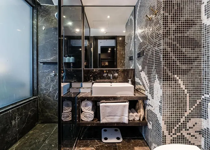 Atour Hotel Wushan Road Fuzhou Three Lanes And Seven Alleys
