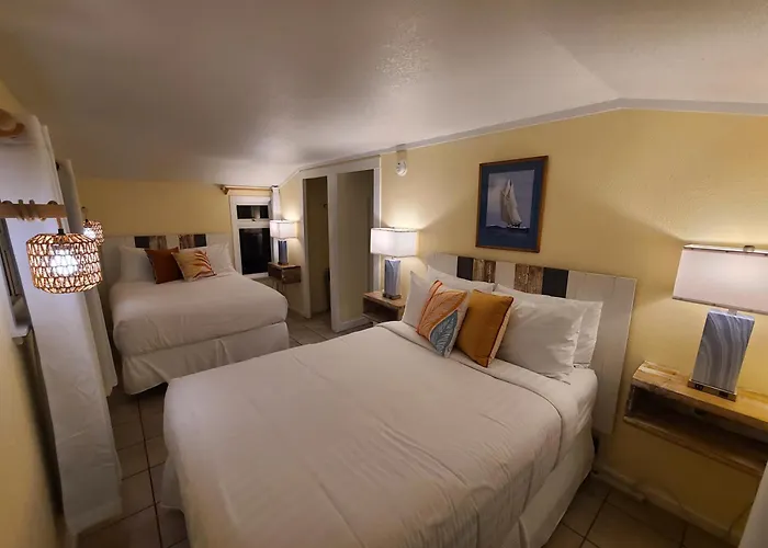Sunny Cove Motel