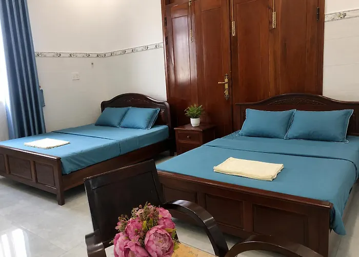 Khach San Vinhomes Huynh Hotel