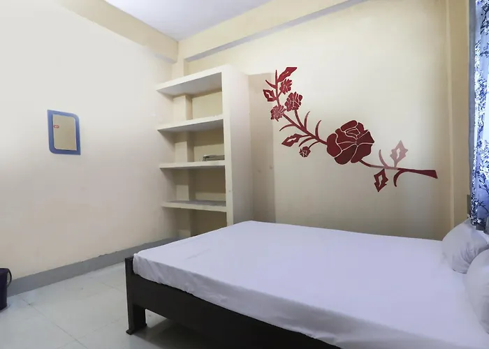 Hotel O OM Guest House