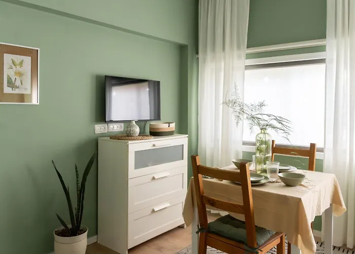 Dotan'S Boutique Studios - By The Beach!
