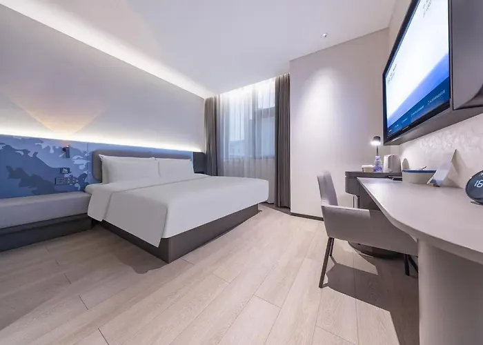 Atour Light Hotel Changsha Wuyi Square Guojin Street Branch
