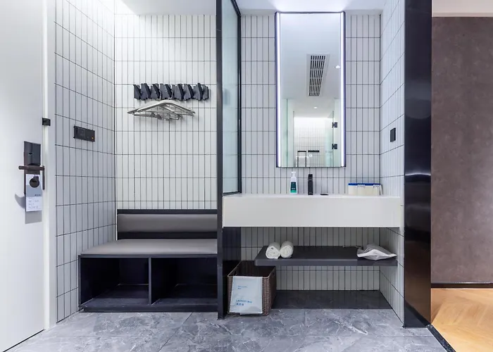 Atour Light Hotel Fuzhou Sanfang Qixiang