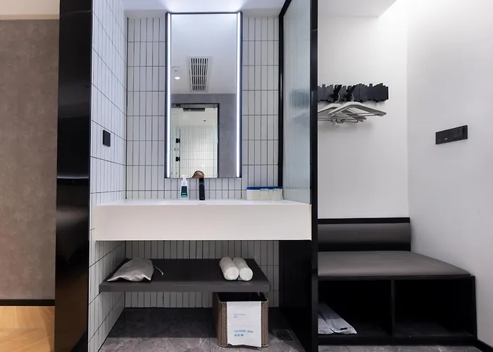 Atour Light Hotel Fuzhou Sanfang Qixiang