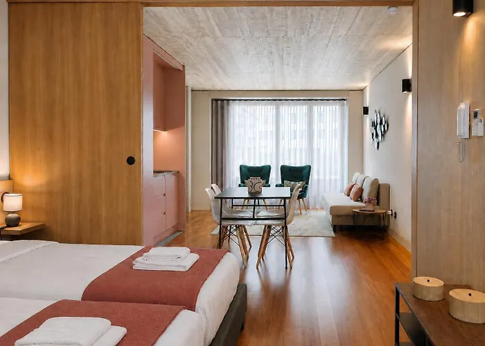 Fervença Apartments