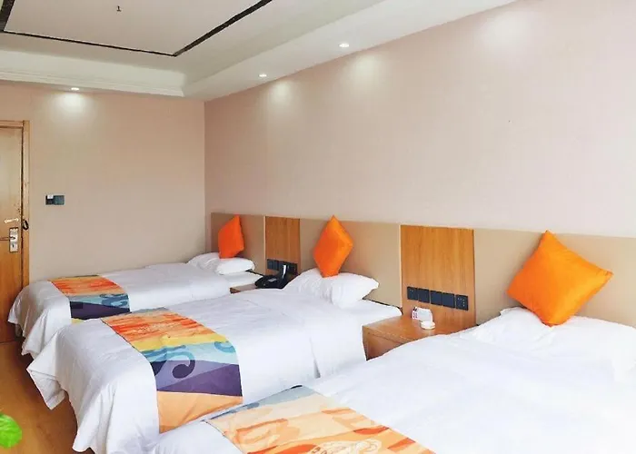 Shell Hotel Wuhu Jiujiang District Daqiao Town Huashan Road