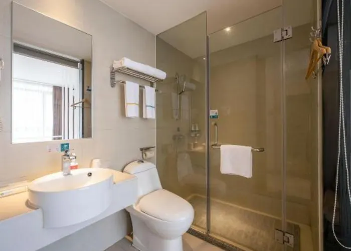 City Comfort Inn Zhanjiang South Railway Station