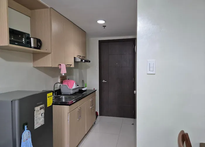 Cozynest Rentals At Brenthill Condominium