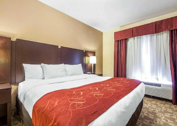 Comfort Suites