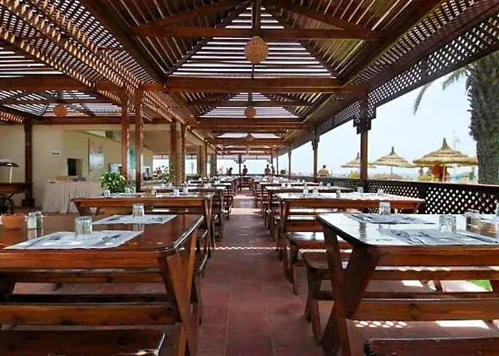 Sol Palmeras Beach - Family Hotel