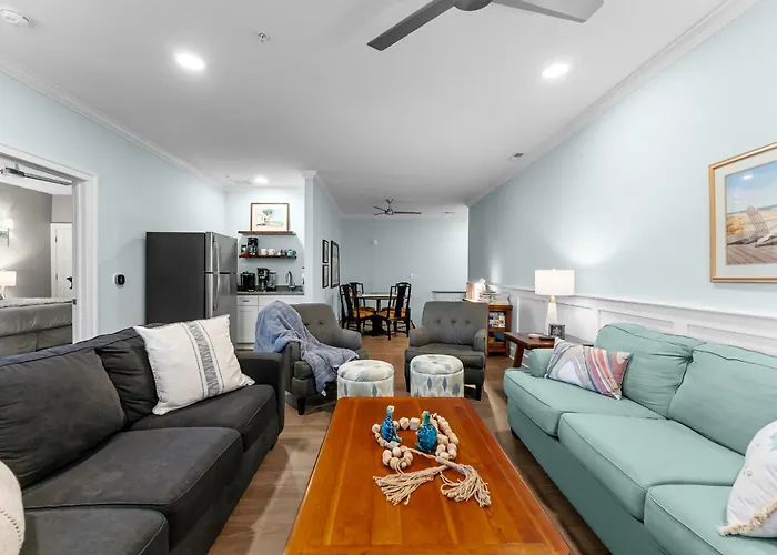 Luxury 6Br Condo | 2 Blocks To Beach