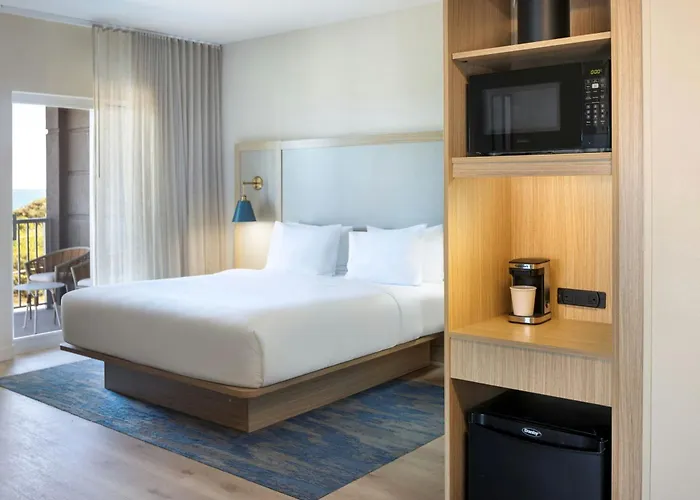 Fairfield Inn & Suites By Marriott Melbourne Beach