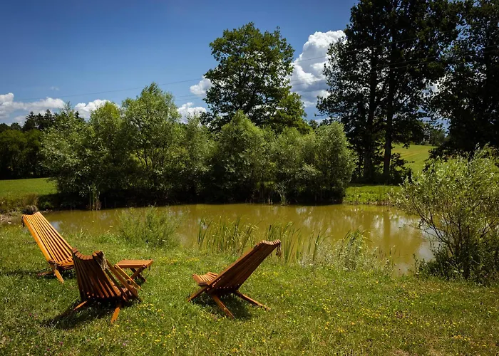Green Escape Garni Hotel