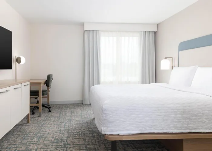 Homewood Suites By Hilton Puyallup Tacoma
