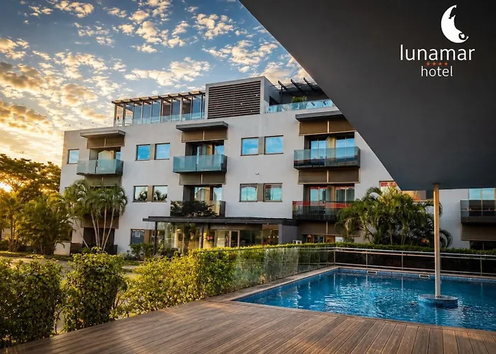 Hotel Lunamar
