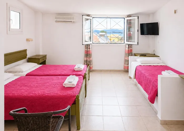 Agnes Beach Hotel Apartments