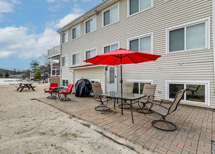 Beachfront Bliss On Newfound Lake! Bristol Condo