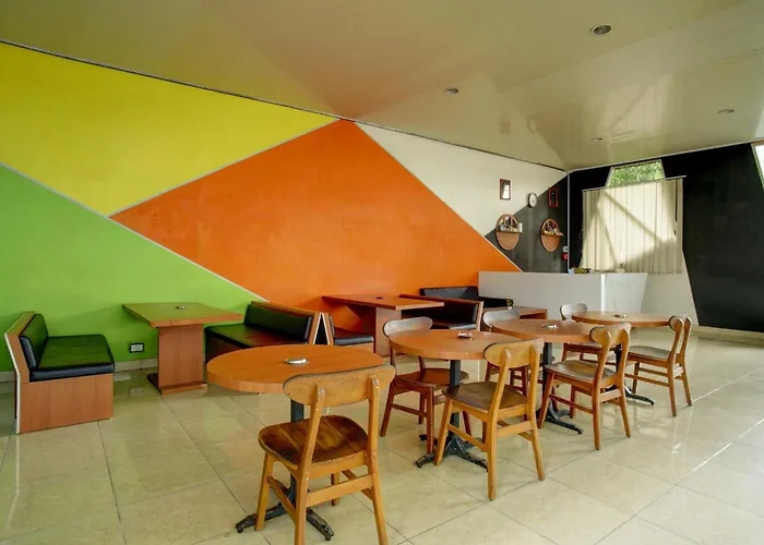 Hotel O Near Mall Boemi Kedaton Formerly Hotel Lima Residence
