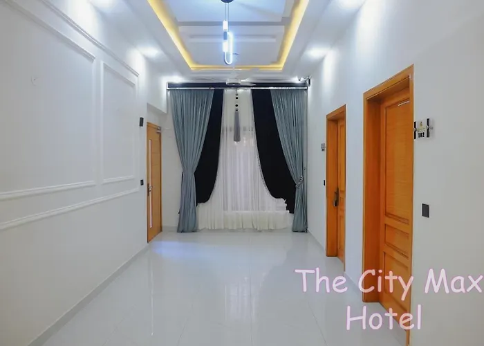 The City Max Hotel