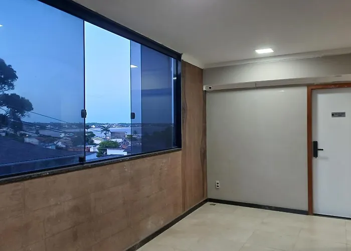 Riviera Sanary Pousada em Nova Almeida