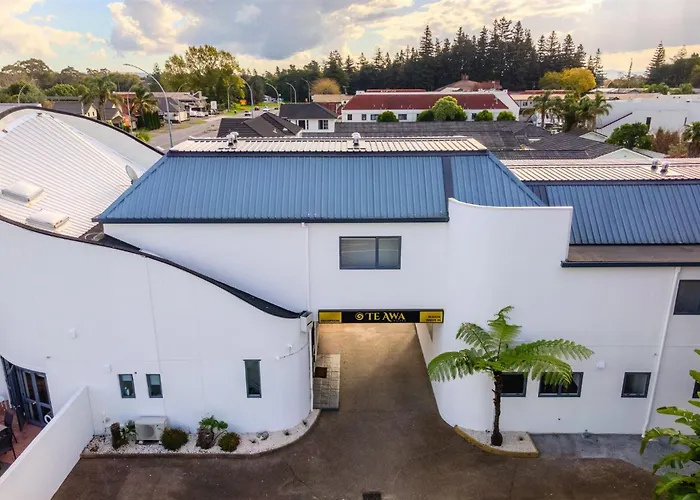 Te Awa Suites