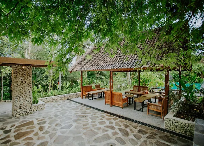 Nuansa Garden Cottages & Dormitories