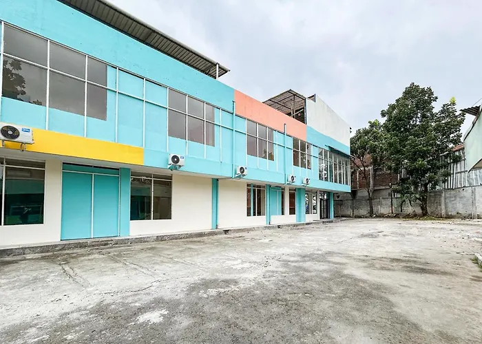 Sans Hotel Guntur Cendana Garut