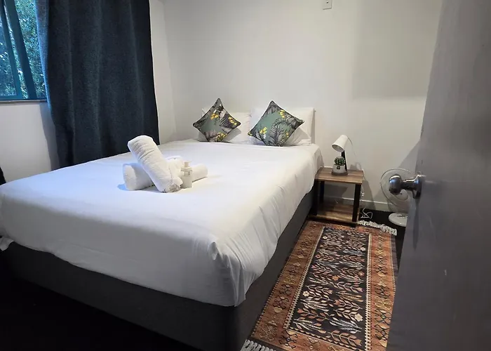 Aurora Inn