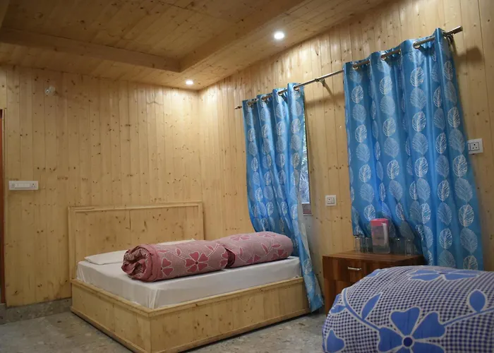 Devdaar Cottage Gangotri
