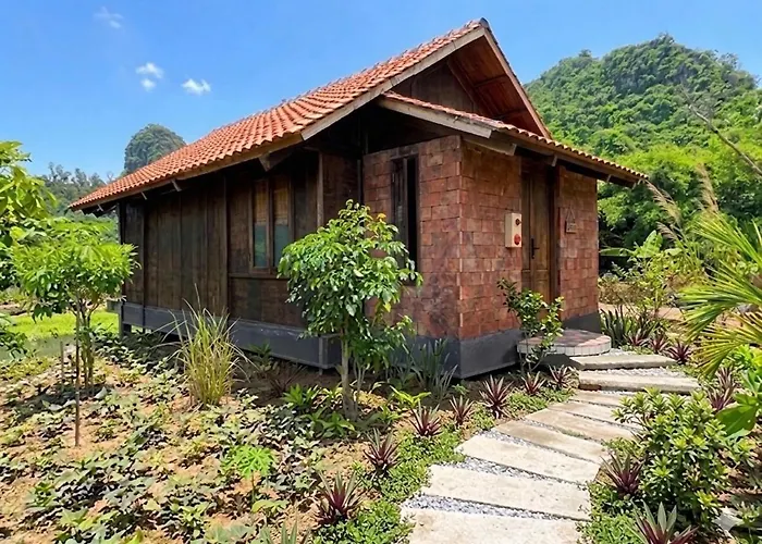 Cabalina Grove