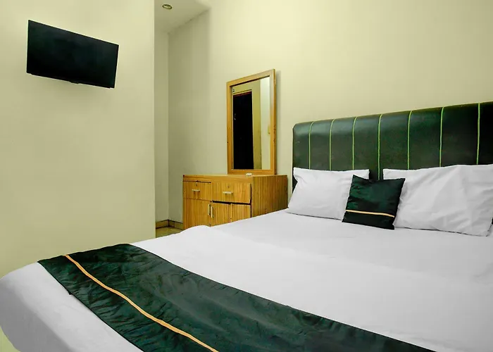 Hotel O Near Stadion Pahoman Formerly Rama Shinta Guest House