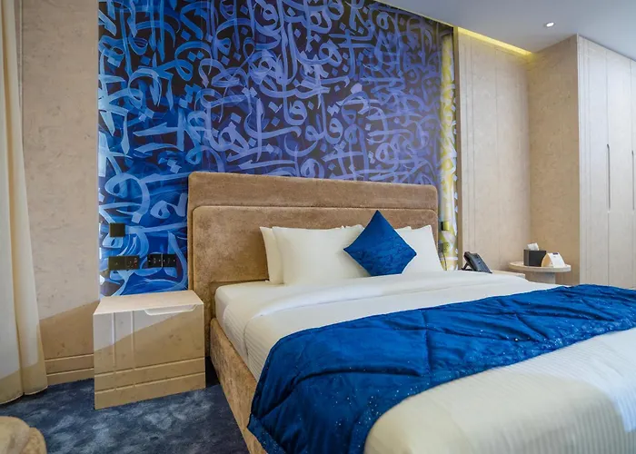 Twelve Hotel