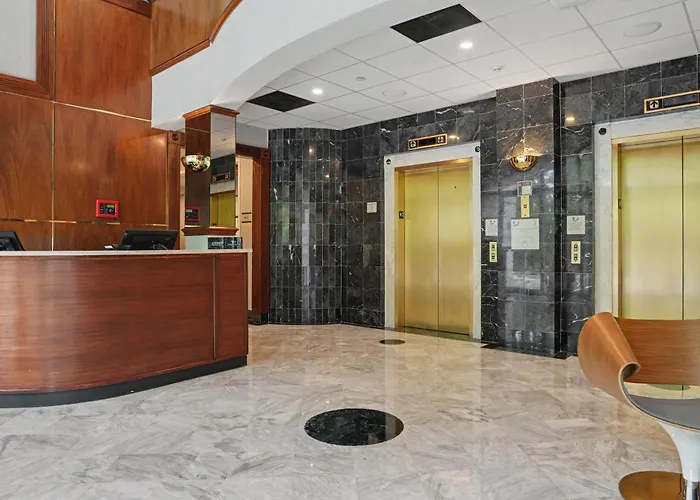 Hotel Troy, Trademark Collection By Wyndham