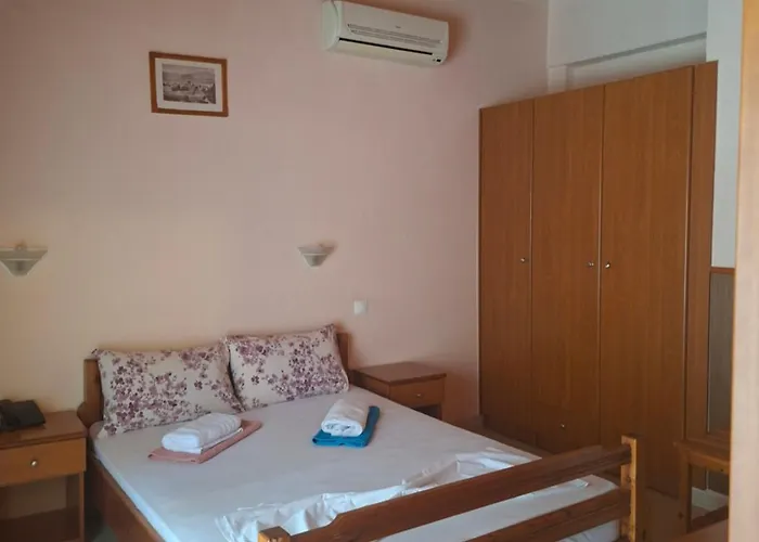 Hotel Ira
