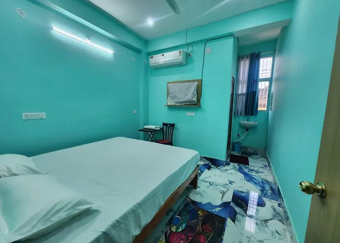 Hotel Navin Palace Pirpainti
