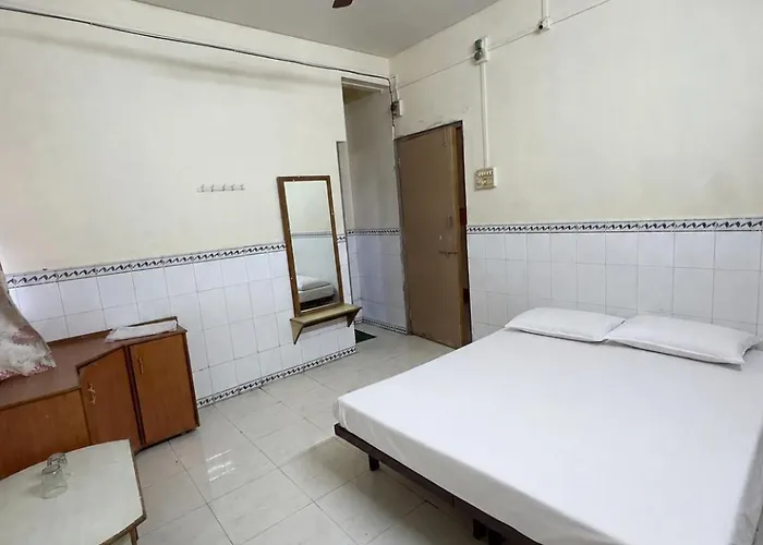 Hotel Shree Jay Amba Deluxe