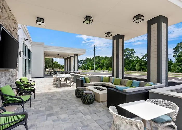 Hilton Garden Inn Destin Commons
