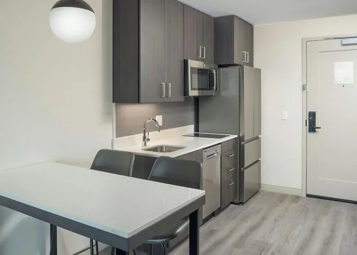 Residence Inn By Marriott Portland Thompson'S Point