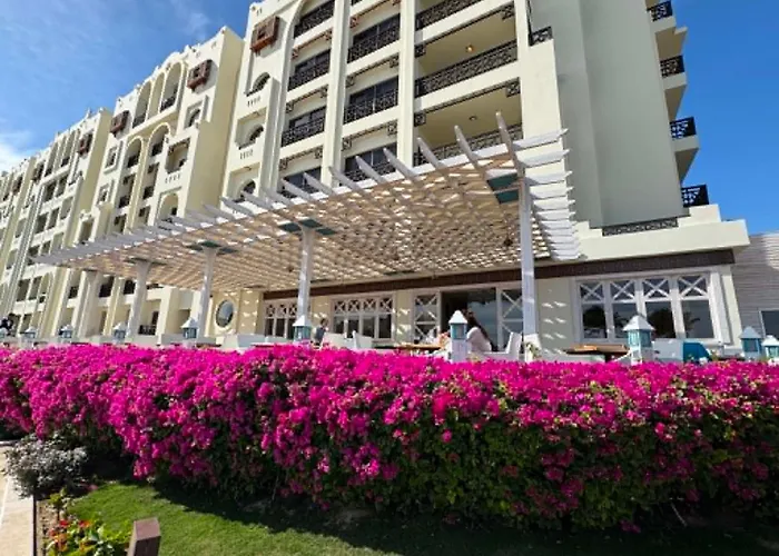 Joy'Apartments In Gravity Hotel Aquapark Sahl Hasheesh For Foreign Passport Holders Only