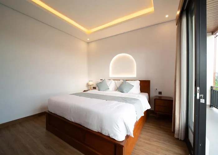 Lunaire Guest House