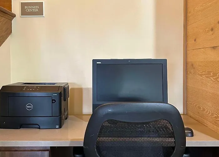 Country Inn & Suites By Radisson, Owatonna, Mn