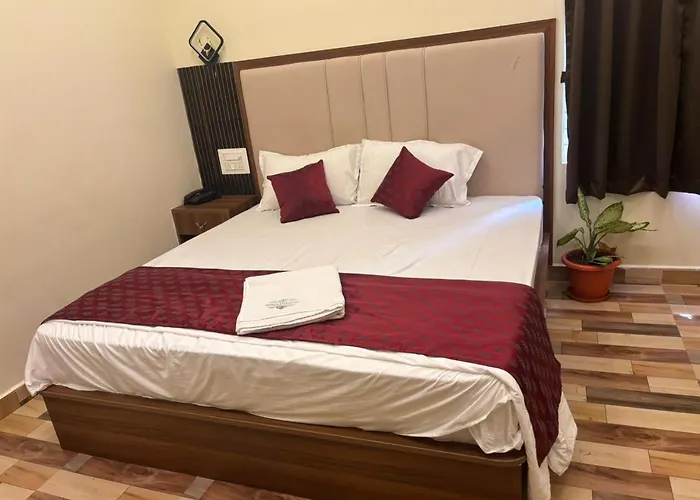 Hotel Gokulam Grand