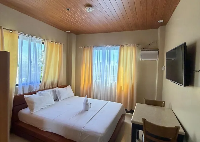 Executive Travellers Pension House